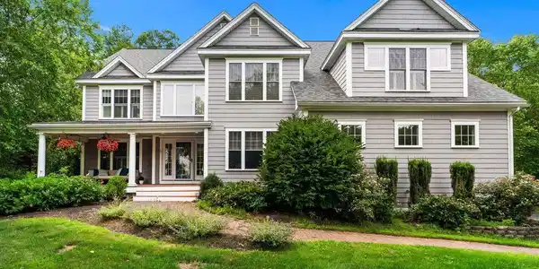 23 Chisholm Farm Drive