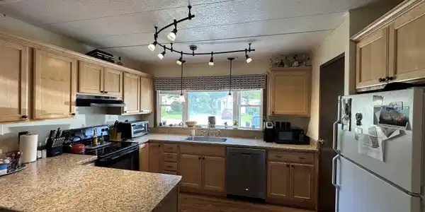 11 Arrowbrook