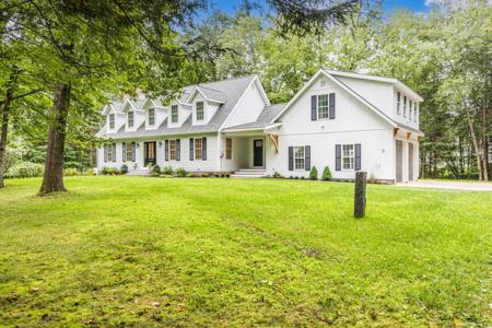 14 Stratham