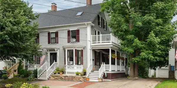 34 Cushing Street