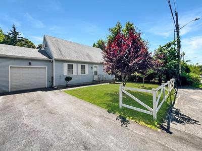 3 Maple Ridge Road