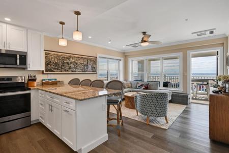 315 Ocean Boulevard