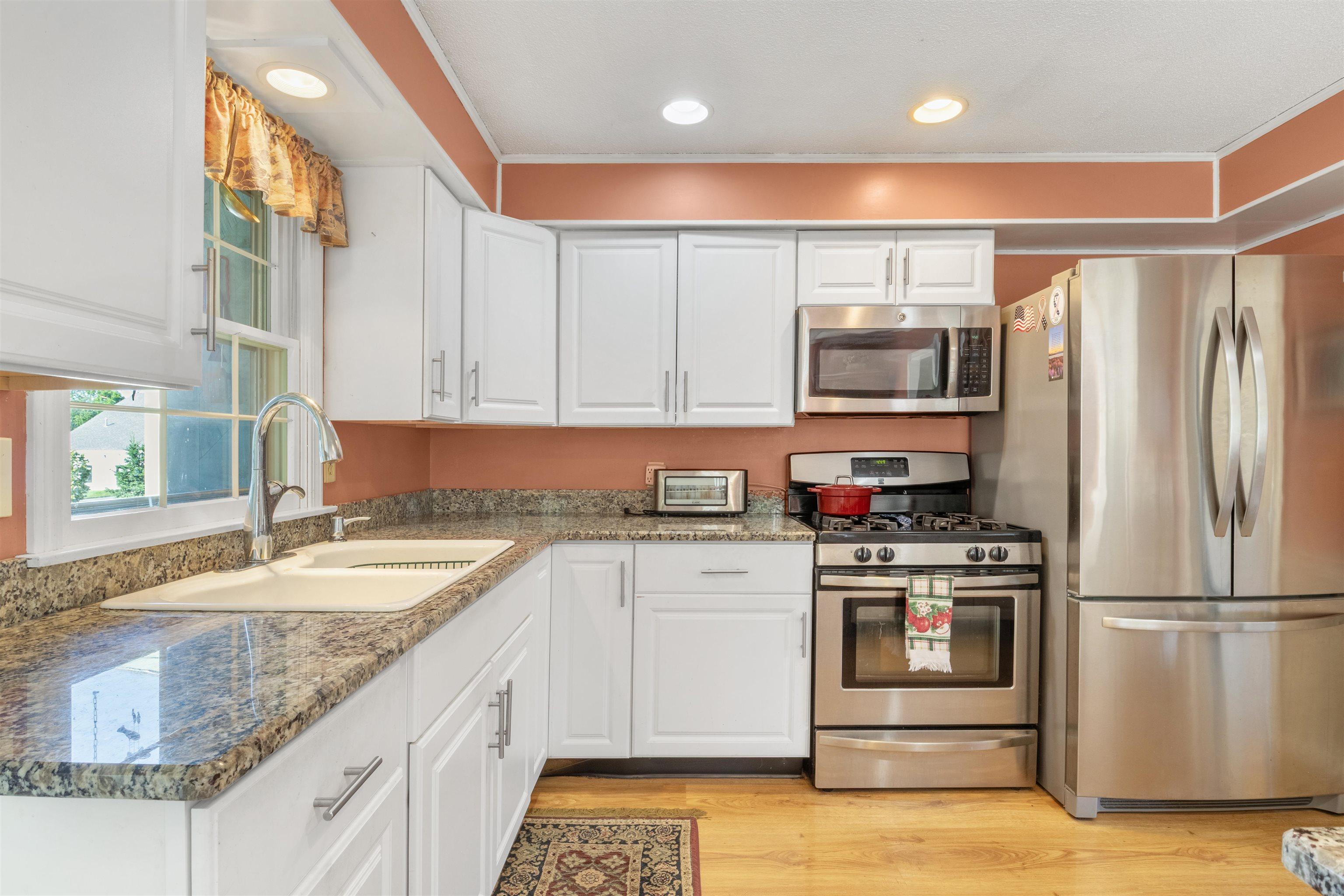 Image 3 Image 3