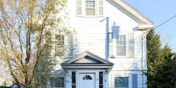 6 Coolidge Avenue