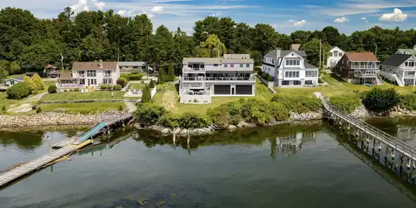 30 Cedar Point Road