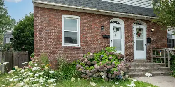 219 Concord Way