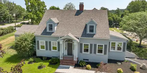 35 Artwill Avenue