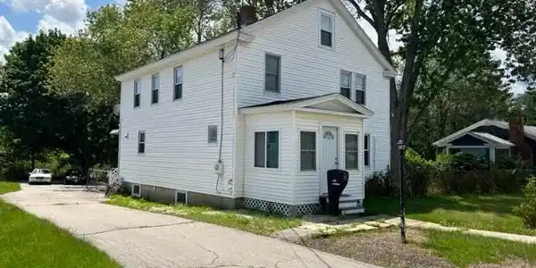 814 Central Avenue