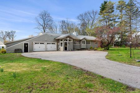 375 Winnacunnet Road