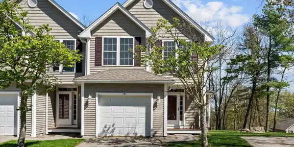 9 LILAC Lane