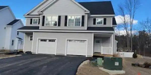 10-2 Porch Light Drive