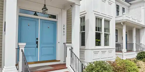 285 Islington Street
