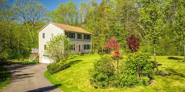 1-A Whittier Falls Way