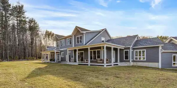 46 Fowler Drive