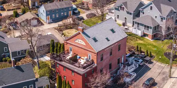 348 Maplewood Avenue
