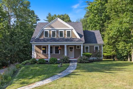 98 Ridgecrest Drive