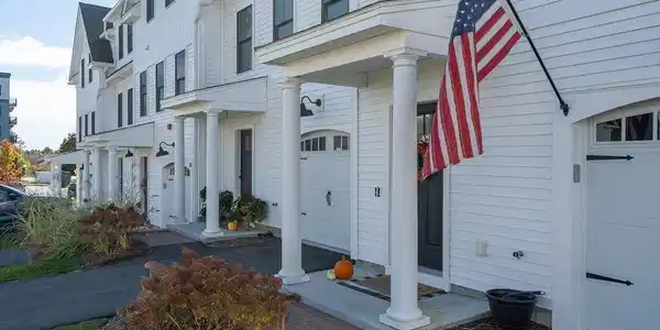 30 Northfield Drive