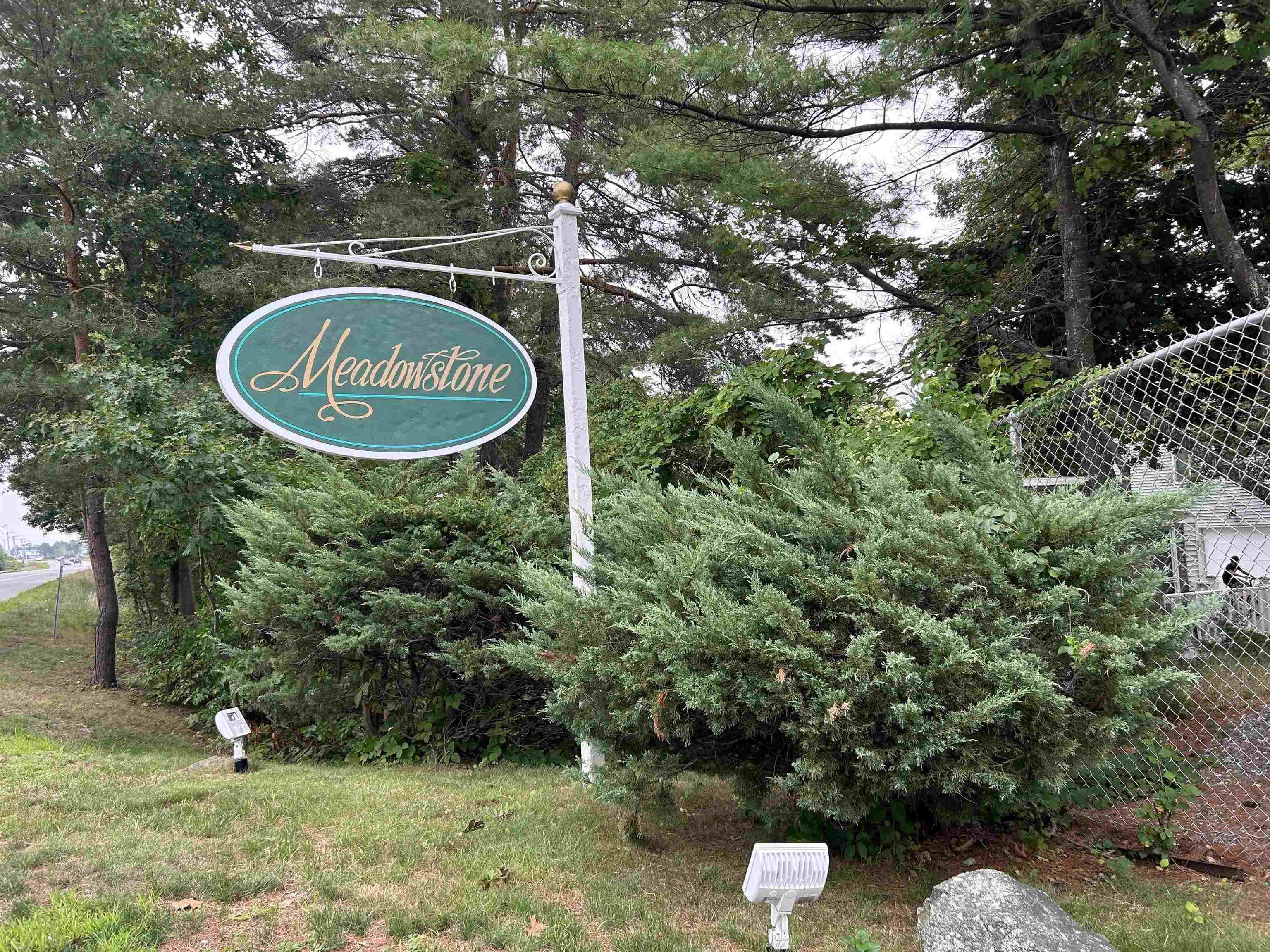 Image 4: Welcome to Meadowstone a seasonal park Image 4: Welcome to Meadowstone a seasonal park