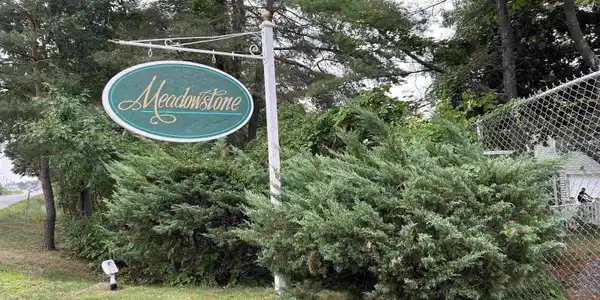 Image 4: Welcome to Meadowstone a seasonal park Image 4: Welcome to Meadowstone a seasonal park