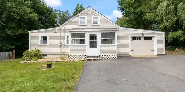 233 Littleworth Road