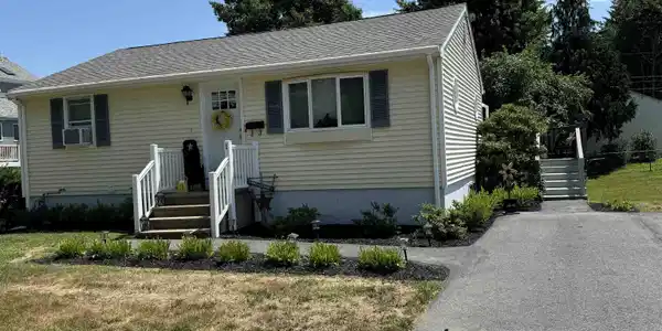 1 Hall Street