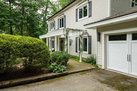 245 Pioneer Road