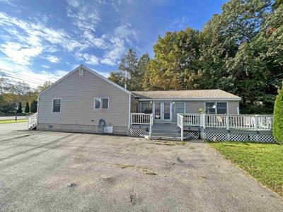 109 Lafayette Road