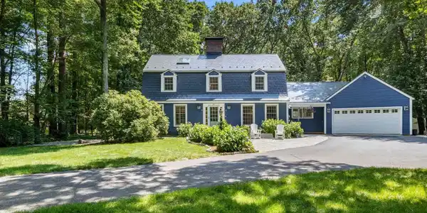 40 TJ Gamester Avenue