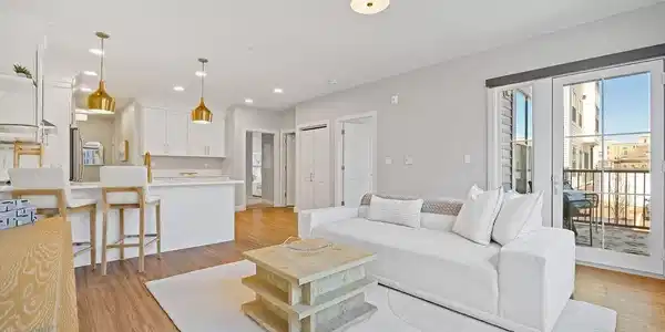 99 Foundry Place