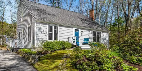 25 Great Hill Drive