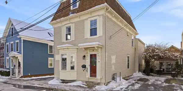 44 Rogers Street