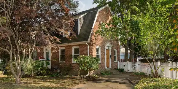 31 Saratoga Way