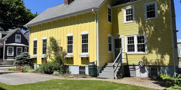 292 Austin Street