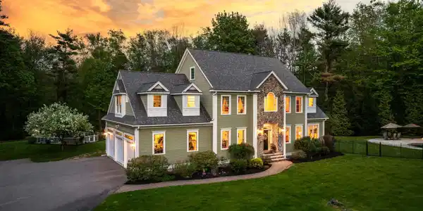 4 Red Oak Drive