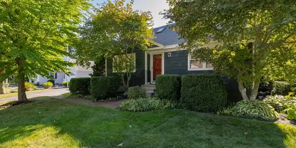 17 Hampshire Road