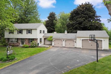 13 William Circle