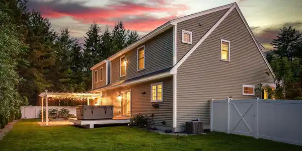 23A Holly Lane