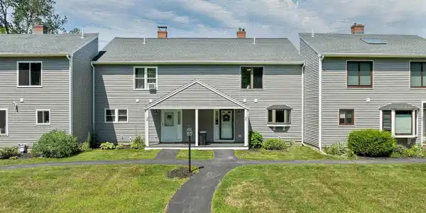 7C Gagnon Hill Road