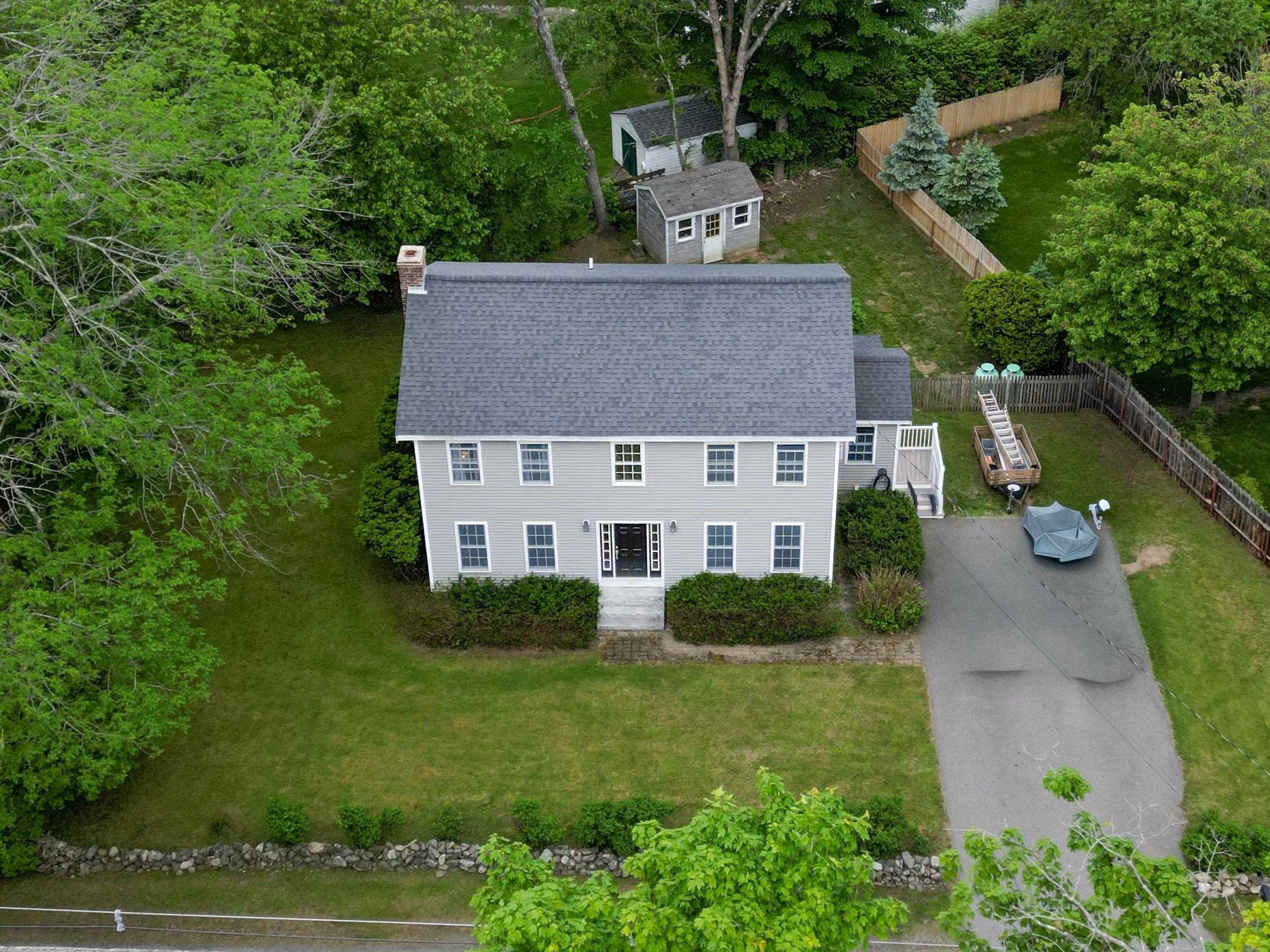 Image 3: Edited to remove vehicles in driveway