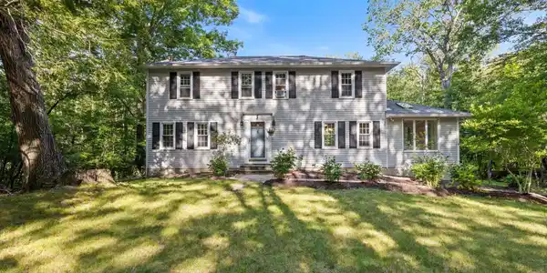 46 Woodridge Road