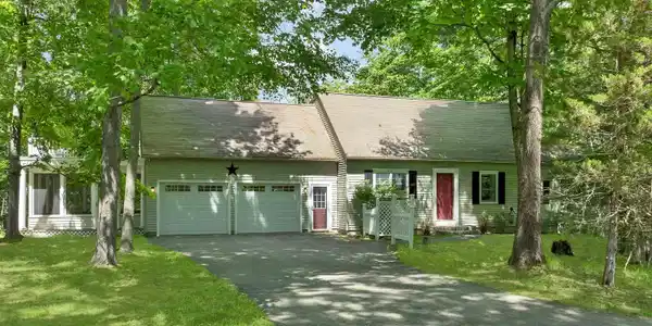 10 Shaws Lane