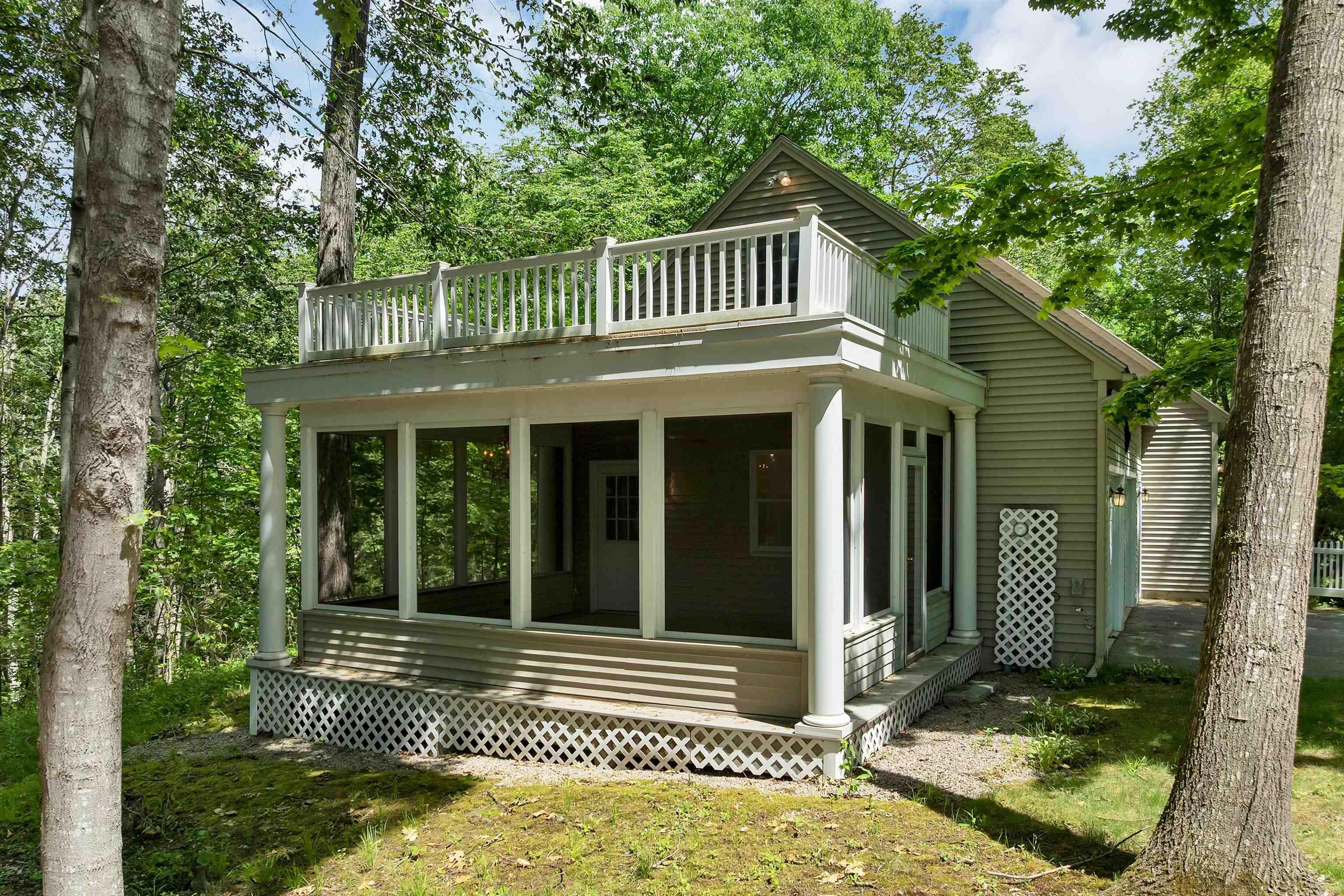 Image 3: Outdoor Screened in Porch Image 3: Outdoor Screened in Porch