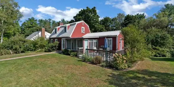 14 Bayview Road