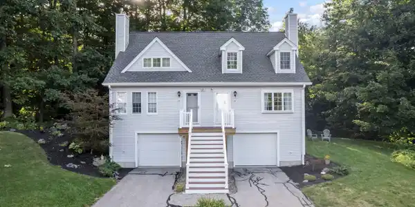 24 Wingate Lane