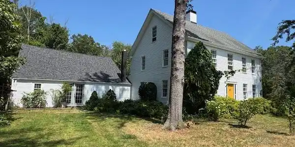 126 Bayside Road