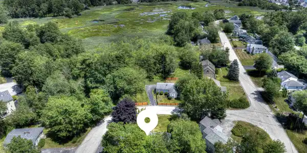 2 Bayberry Lane