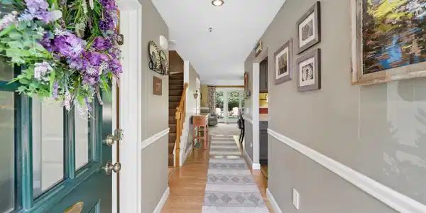 Image 4 Image 4