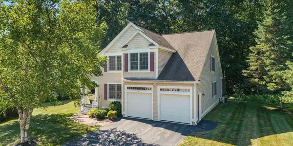 10 Cortland Avenue