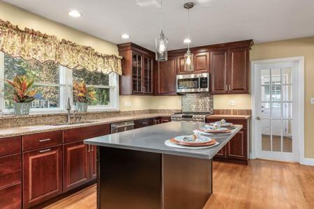 5 William Circle