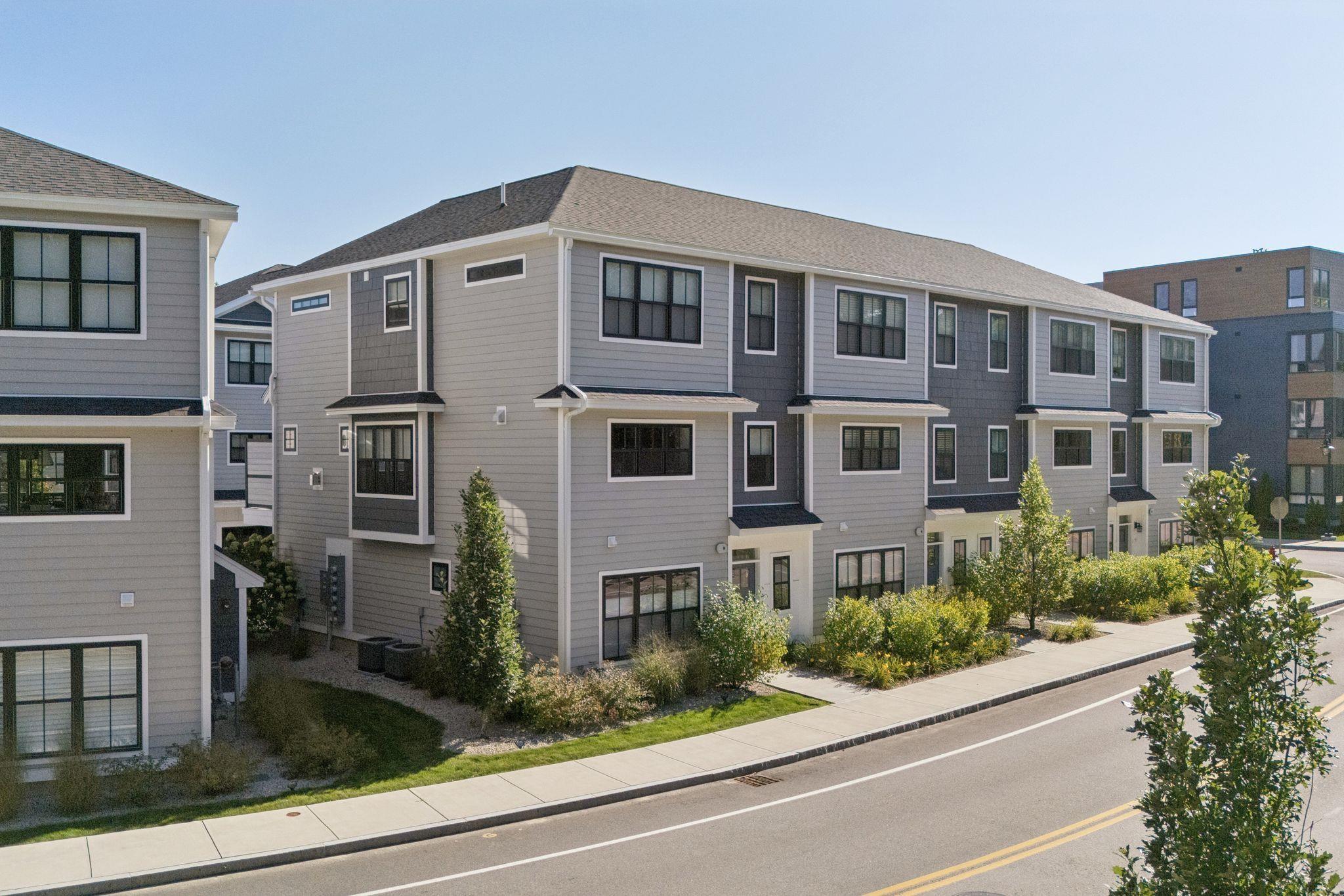 Image 1: 50 Cate Street, #4